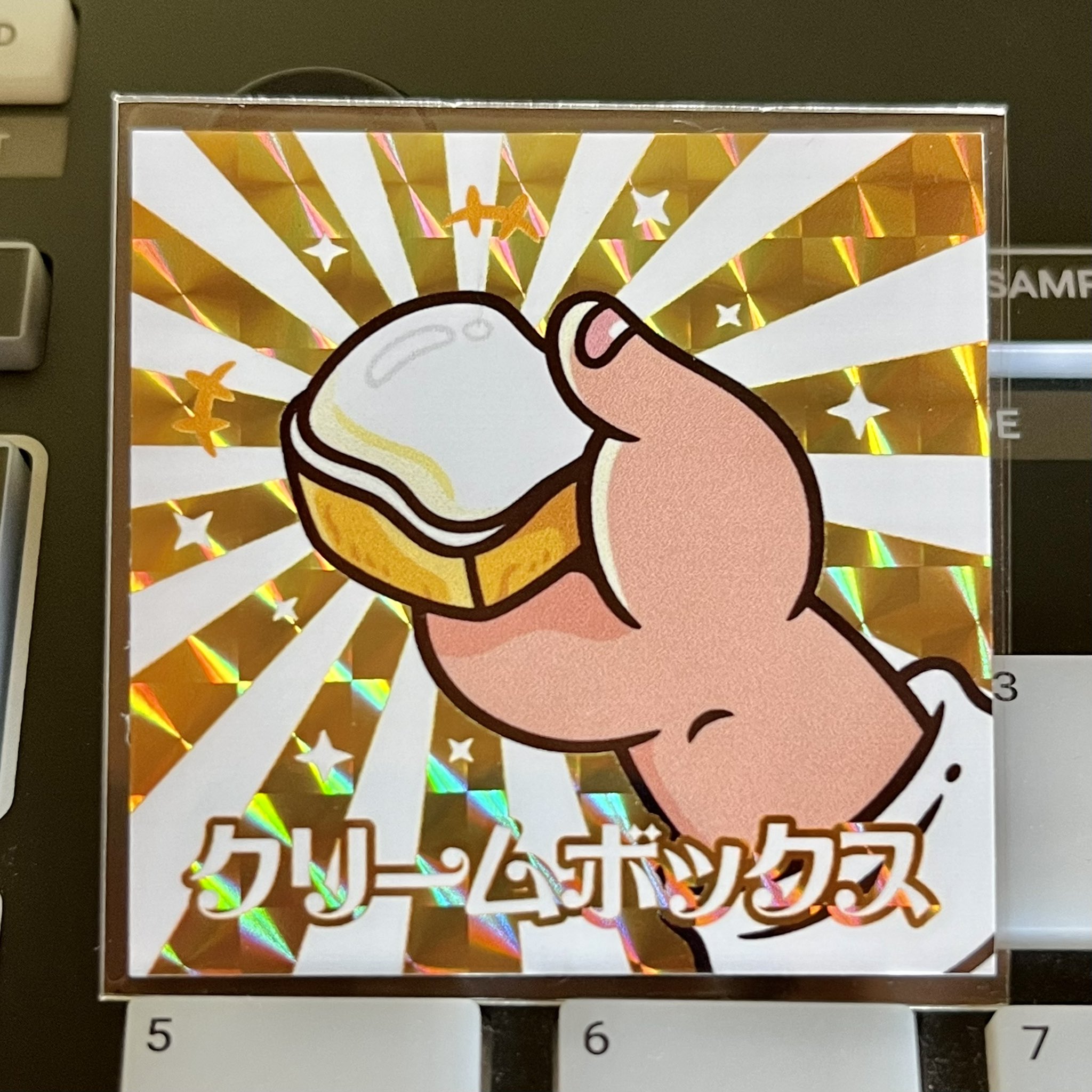 ３人平等ヒム子ーズ　ステッカー 51LapHVAztL._UF894,1000_QL80_.jpg