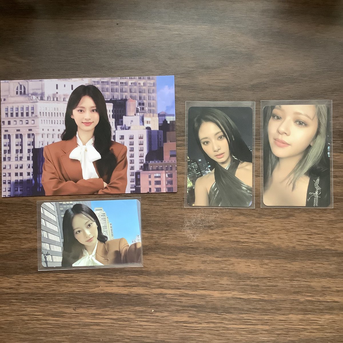 dubunoot's tweet photo. tzuyu day small giveaway! 💙

🦌 1 winner of assorted twice pcs in pic

– follow, like, and rt
– reply any pic of tzuyu + tags

ends: 06/16, 11pm ✨ good luck onces and d9! 

exposure wts lfb twice ph 

HAPPY TZUYU DAY
#원스의_여름빛_쯔위
#HappyBirTZUday
#TWICE #트와이스 #TZUYU https://t.co/It12Hcg1wB