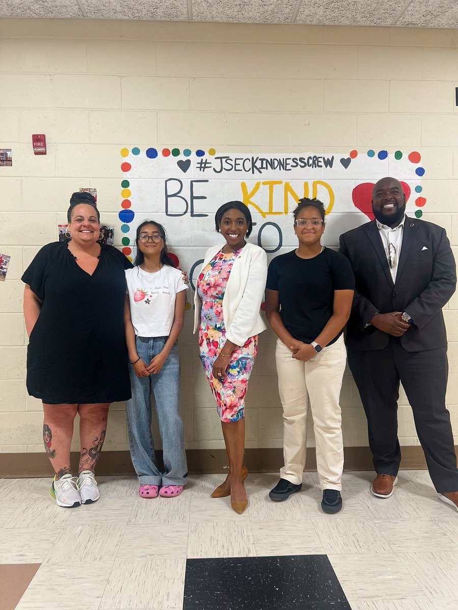 Today RD Handford got an inside look at the redesign plans for the Juanita Sanchez Life Science Institute, a high school in Providence that, for the last 14 years, has paved a biomedical pathway to prepare students for college and careers in the life sciences. #Workforce #HOSA
