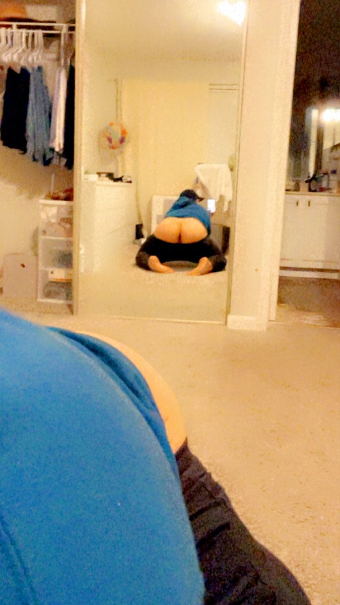 antoniosu0401's tweet photo. Insta vs Twitter 
#nsfw #gay #latin #bubblebutt #atl 

https://t.co/shLf3O4k5M https://t.co/AVl6W93EQK