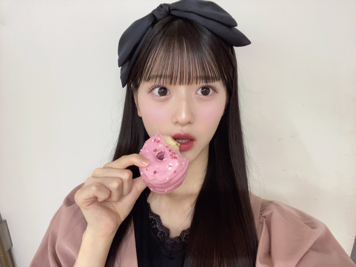 azuki_yagi0322's tweet photo. おはあづ🍩

金曜日一緒に頑張ろ〜！！！ https://t.co/AgxmbQ9dJE