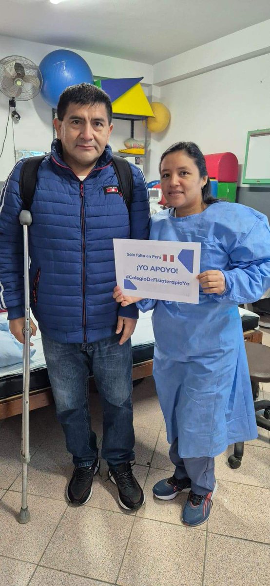 ASPEFISIO's tweet photo. ¡Haciendo visible la voluntad de los fisioterapeutas del Perú! #ColegioDeFisioterapiaYa 
@waldemar_cerron
@AlejoMunante
@GermnTacuri2
@raulhuamanofic
@SinchePariona
@WilsonRusbel
@LadyCamones #WorldPhysiotherapy #ASPEFISIO https://t.co/T6Suern9kr
