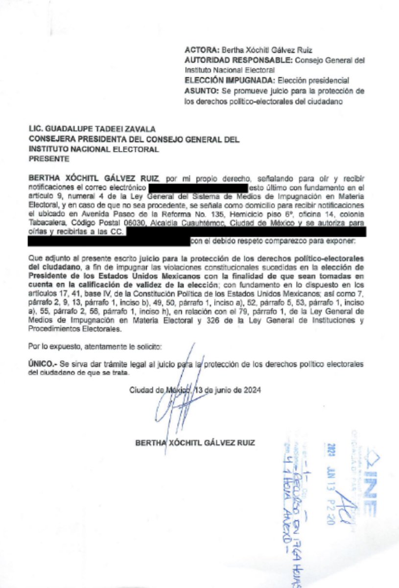 azucenau's tweet photo. #ÚLTIMAHORA | La excandidata presidencial, Xóchitl Gálvez, presentó la impugnación al proceso electoral para que se investigue y sancione la intervención del presidente, así como la violencia e intervención del crimen organizado; aclaró que no se trata de pedir la anulación sino de que exista una sanción a López Obrador