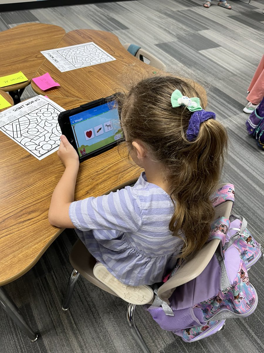 TeachLancaster's tweet photo. It was another great day of learning at MPE KSAT! Thank you @KatyOOL and @SaneeBell for visiting and conferring with these amazing students. @katyisd @mrshaack1 @mrsklafollett https://t.co/6lBWEU970d