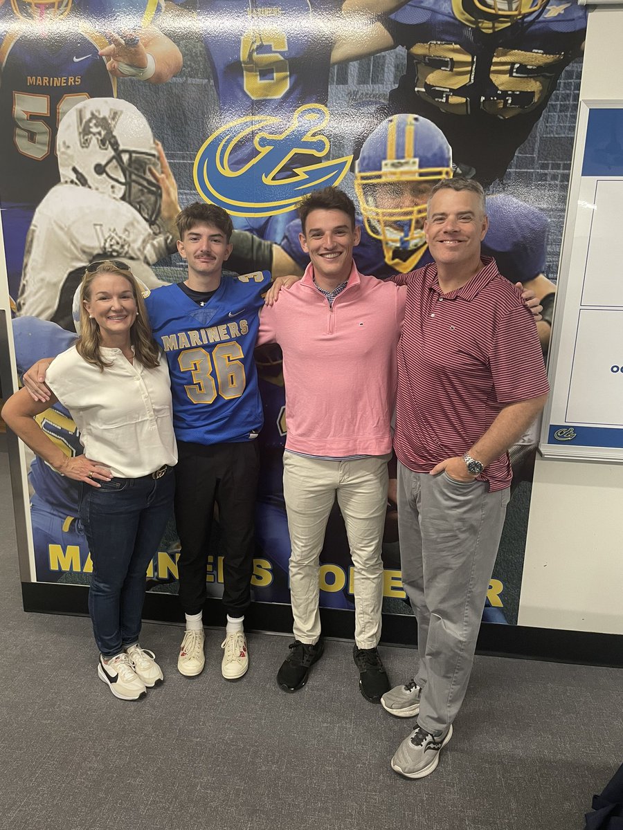 RJFoxx1's tweet photo. Had a great time visiting @Maine_Maritime today! Also got to meet with @coachcalpowell and see the football facilities. Go Mariners #football #Anchordown #kicking https://t.co/0bXrLfj8y3