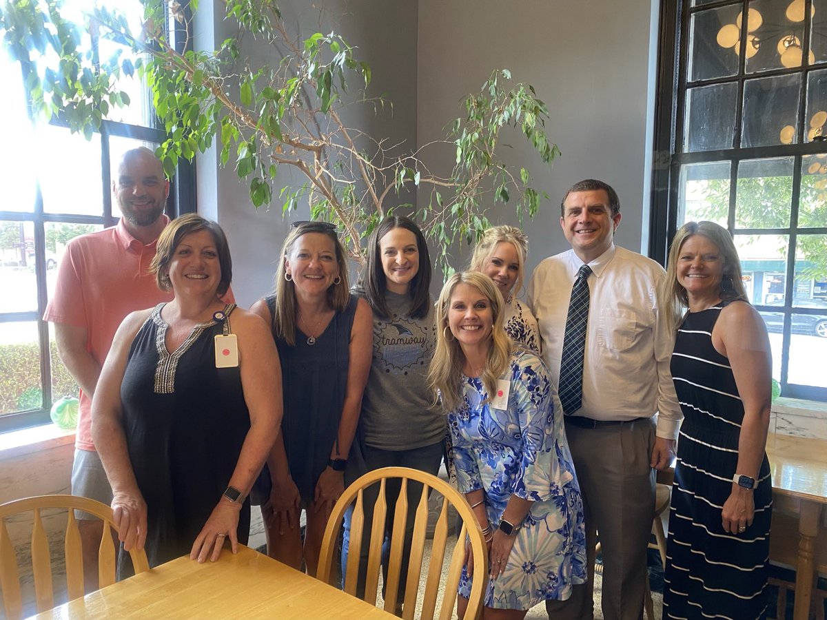 We were already close and “principaling” during a pandemic brought us even closer. Grateful for this special group of people and how our changing paths continue to keep us connected! ❤️