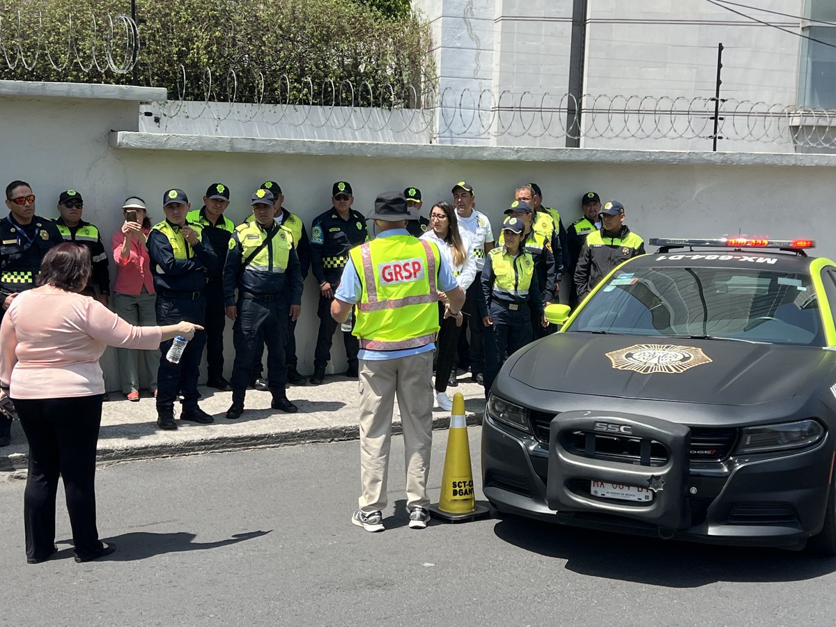 Daniel Velarde tweet media