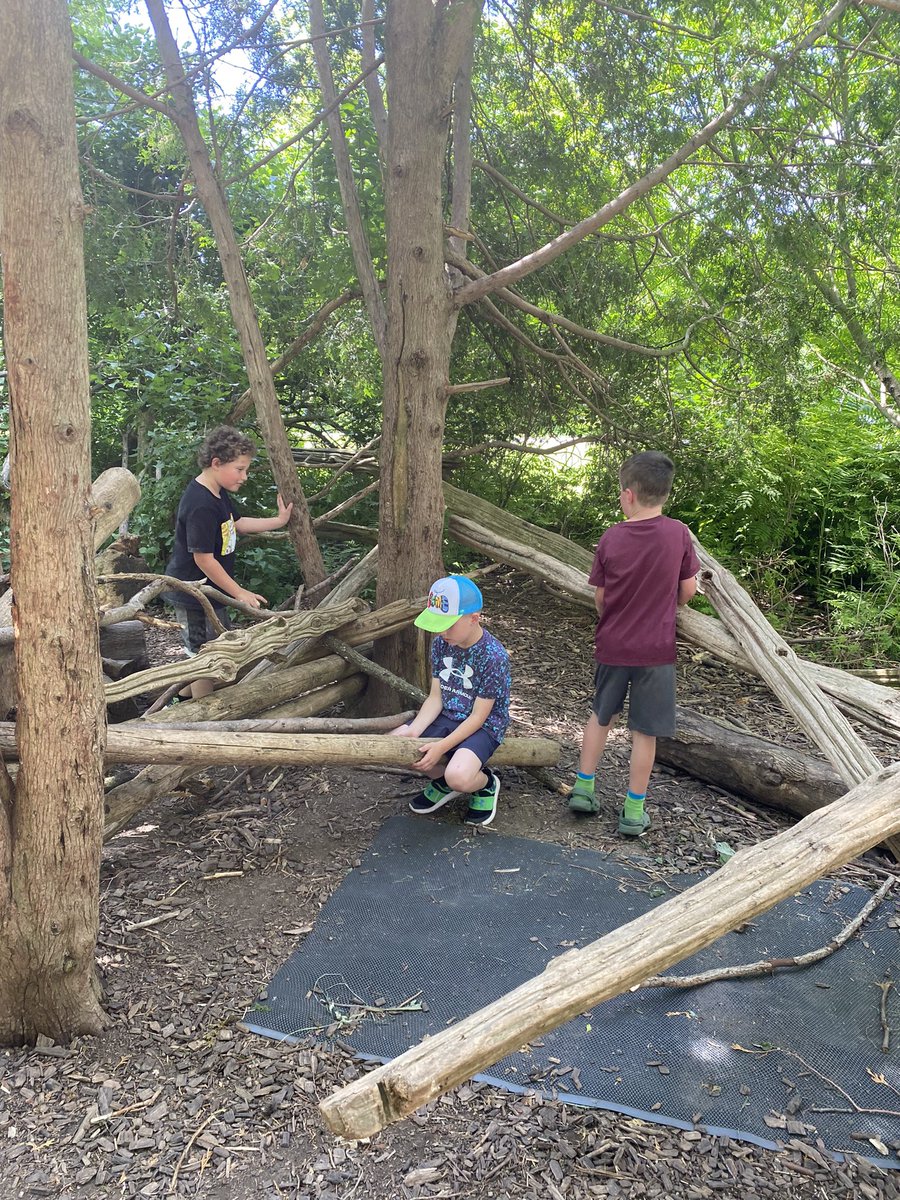 Jeanette Redfern tweet media