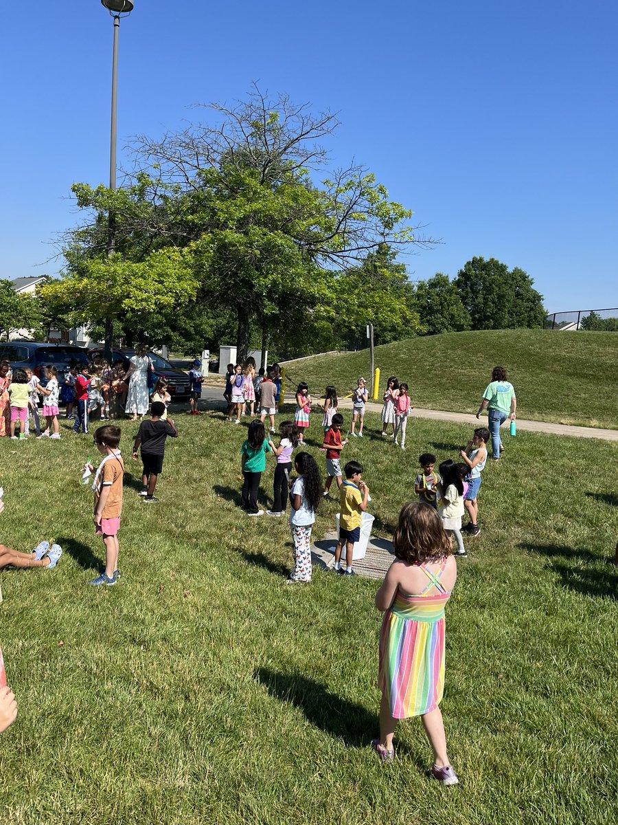 It was a great morning for our End of Year 1st Grade Party! These kiddos are almost ready for 2nd grade! #LRelem
