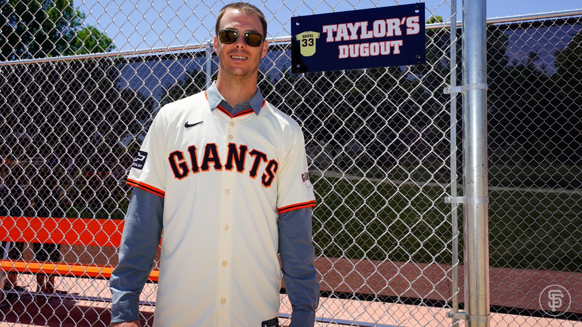 SFGiants's tweet photo. The Rogers Brothers Junior Giants Field is now open in Suisun City, CA. 🎉 https://t.co/BwEWcFwihi