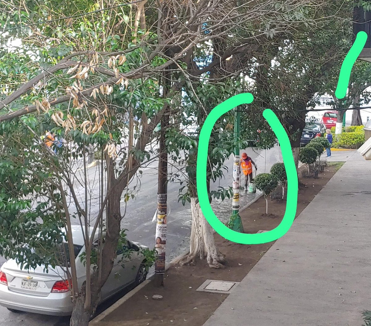 5antaMerlina's tweet photo. 🚨 Desde el viernes hasta hoy no se paran de Protección Civil, Verificaciones, Obras y Gobierno de @AlcCuauhtemocMx en el desastre de la obra UMMI Toluca y Viaducto.
Siguen saliendo aguas negras @JuanJSerranoM @martibatres @SGIRPC_CDMX @IntiMunoz @mariana_boy @inveacdmx @Reforma https://t.co/fCYoc4WWAt