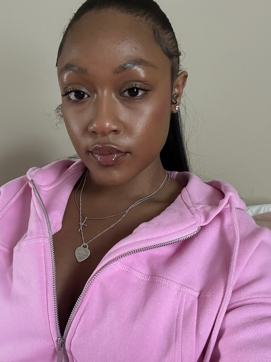 misssflyy's tweet photo. I like these 🥰🥰 https://t.co/YmdRUod6le