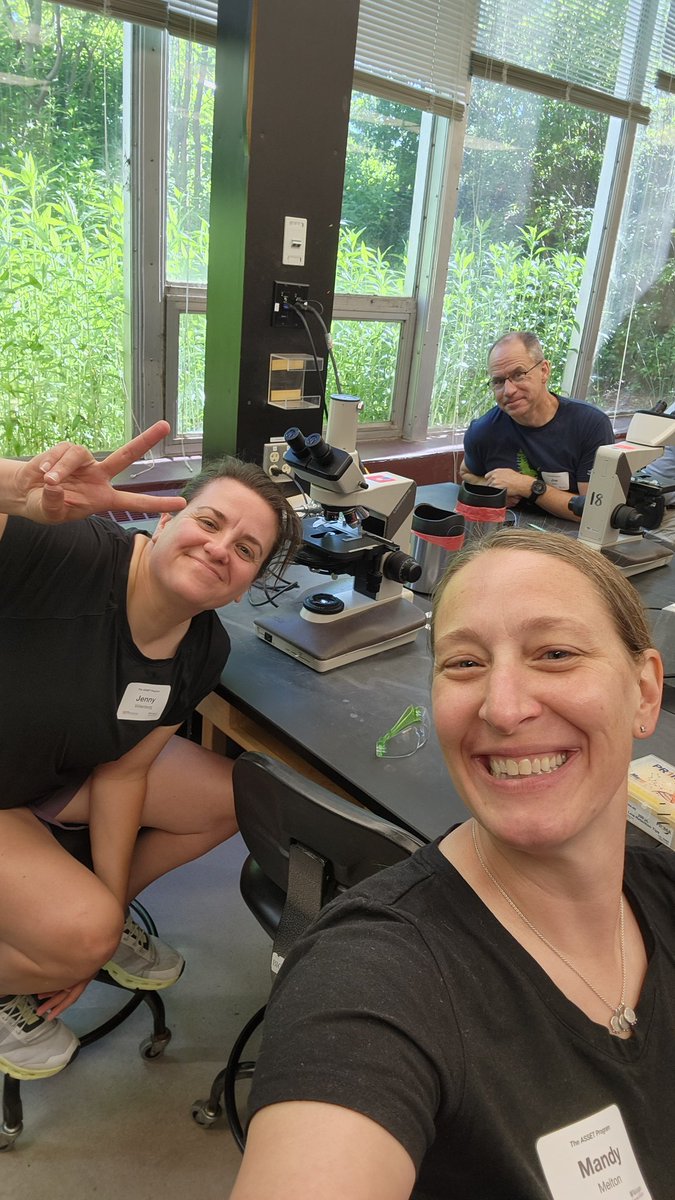 When you sign up for a day of summer pd @WUSTL and get the added bonus of hanging out with your ex-work-wife and fave physics teacher, <a href="/joe_bartin/">Joe Bartin</a>! #summerlearning