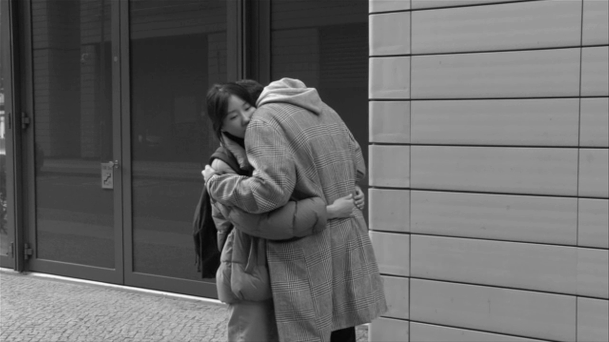 watashitachihe's tweet photo. Introduction ‘인트로덕션’
Hong Sang-soo, 2021 https://t.co/ZhVLGnDi2B
