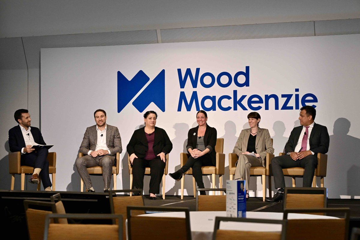 WM_PowerRenew's tweet photo. Solar & Energy Storage Summit 2024 is a wrap! Thank you to all the industry experts, our amazing solar and storage team, and all of our incredible attendees! We hope you enjoyed the last two days, made new connections, and gained valuable insights. #WMSESS https://t.co/6aHLsa7ryM