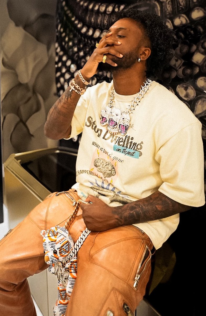 YourRAGE tweet media