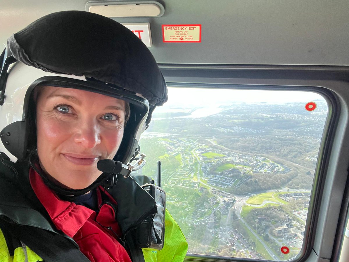 wmcareteam's tweet photo. Meet former CARE Team Dr @ClareBosanko, EM/PHEM consultant &amp; cruise ship dr

This Thur's #CARETeamSessions she'll be discussing "Leadership Performance &amp; How It Crumbles Under Pressure"; building relationships fast, maintaining momentum, etc

Tickets:
https://t.co/uflrI85sT7
PB https://t.co/wqvJCf7HRL