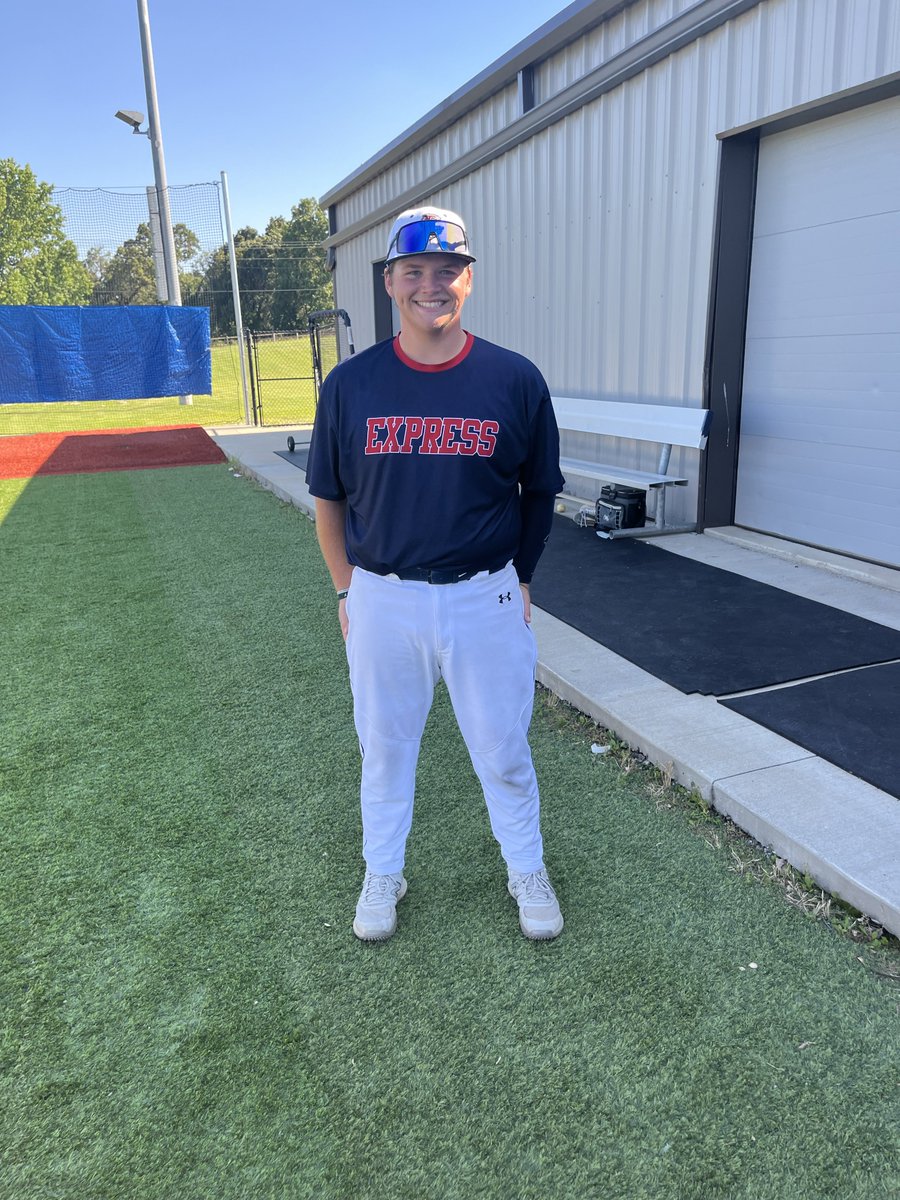 FiveToolAR's tweet photo. #ChadWolffClassic F: @AREXPRESSNATION 18U Navy 13, Elkhorn South Storm Navy 0
PoG: @mccarleyhayden 5 IP, 9K’s, 0H
Hitter: @carterjackson25 1-1, HR, 4 RBI https://t.co/pET22rimdI