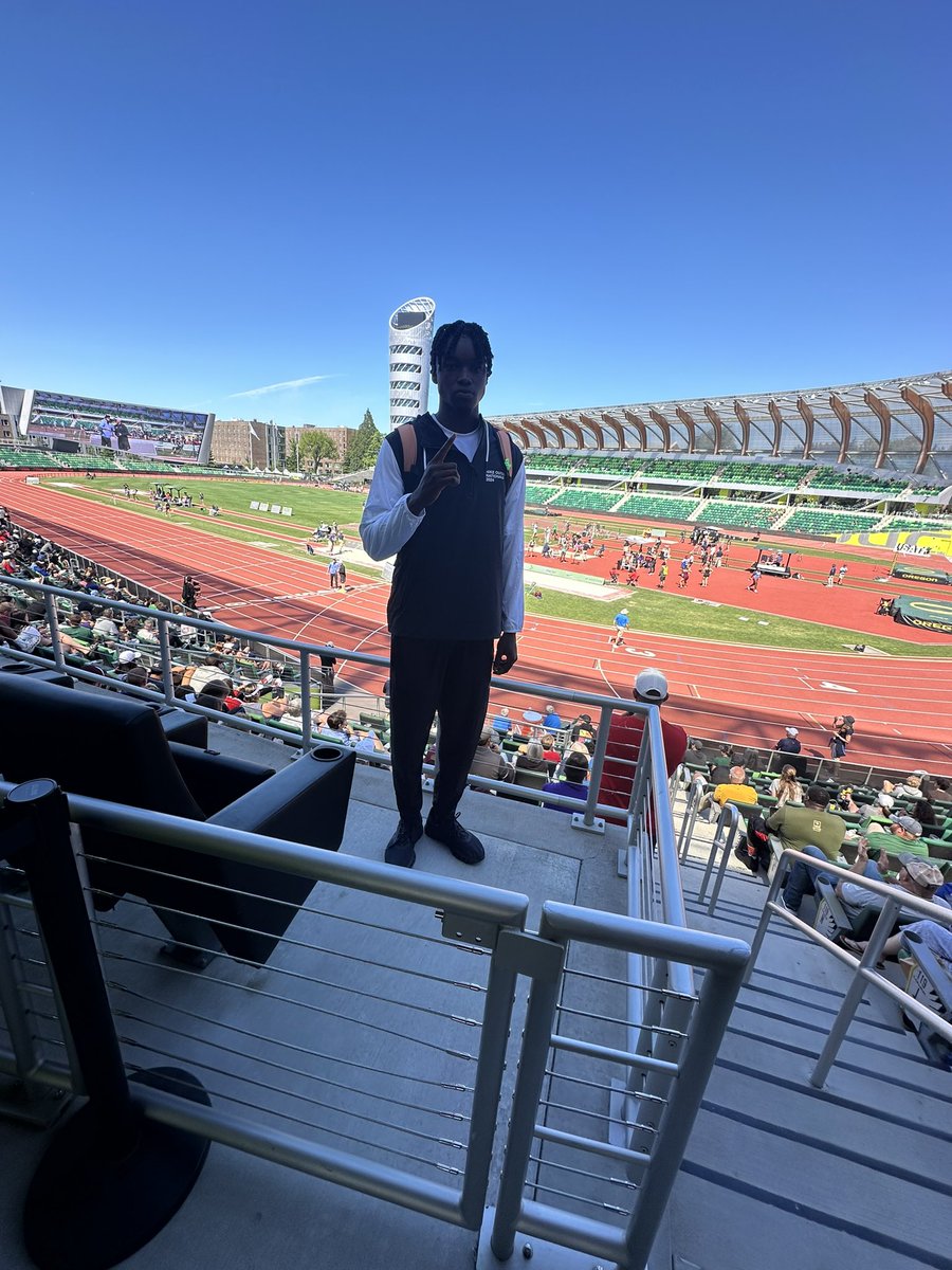 Great day in Oregon at Hayward Field competing in Nike Outdoor Nationals 
<a href="/CAndre212/">CoachAndre212</a> <a href="/Coach_Davis22/">Coach Davis</a> <a href="/JackrabbitTrack/">JackRabbitTrack</a> <a href="/TrackBuford/">Buford Track & Field</a>
