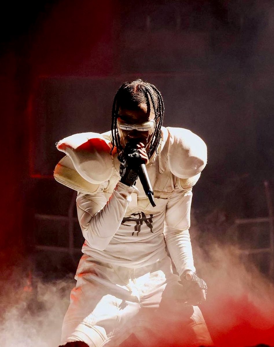 TRAVIS SCOTT FANS 🔥 tweet media