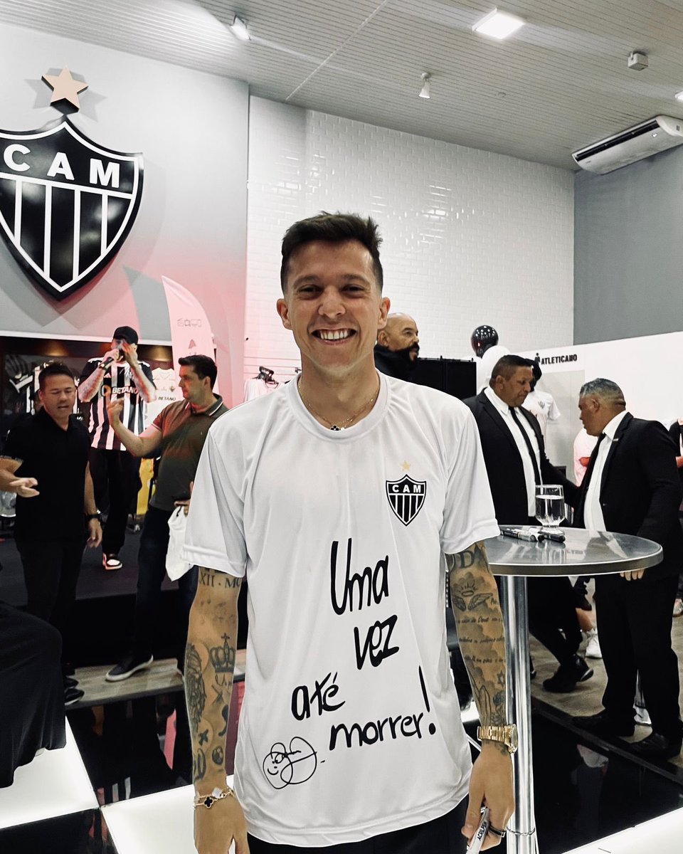 🤩🔥 11 anos depois e o mesmo sentimento estampado no peito:

UMA VEZ ATÉ MORRER! ❤️