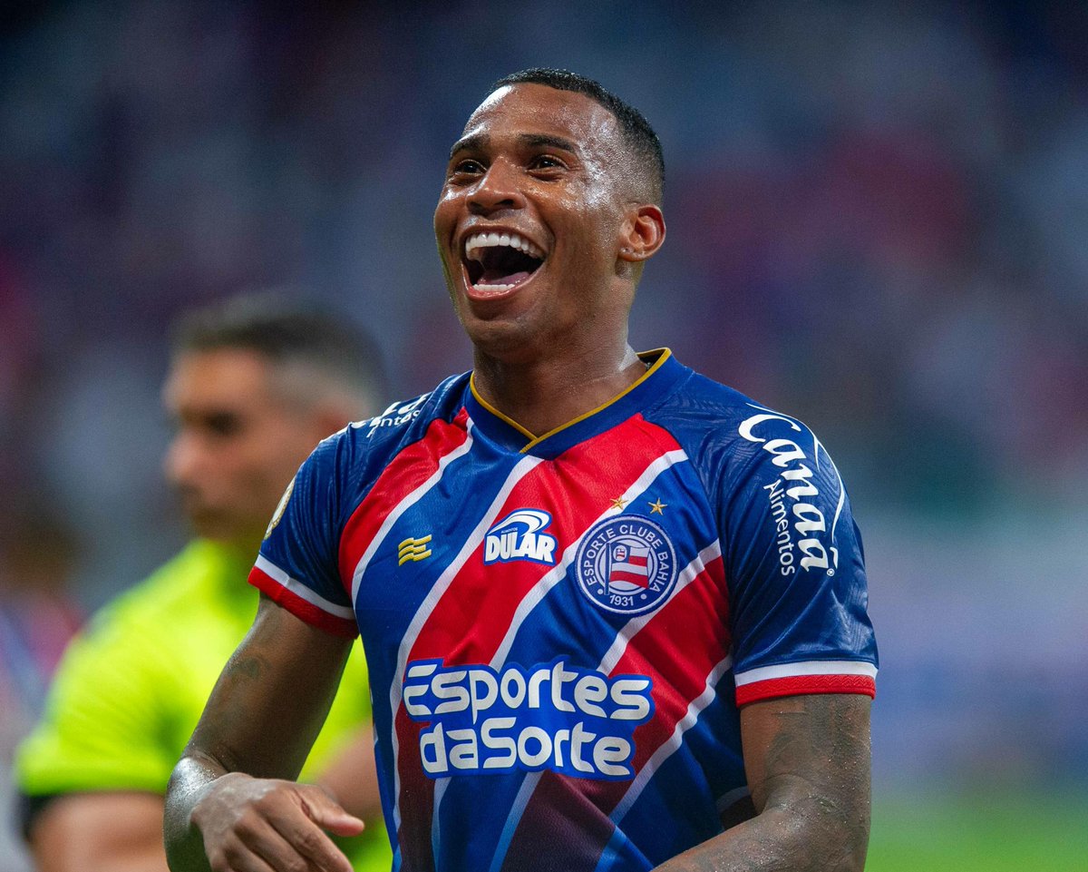 Brasileirao's tweet photo. Sorria, você está no @ecbahia!

📸 Jhony Pinho/ Agif/Gazeta Press https://t.co/O8UahiOQWU