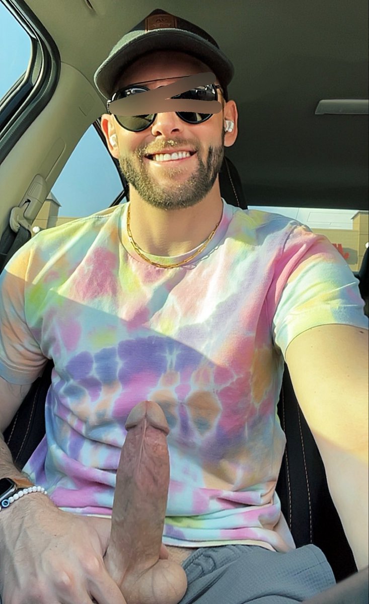 RT if you like my tie dye shirt 🎨