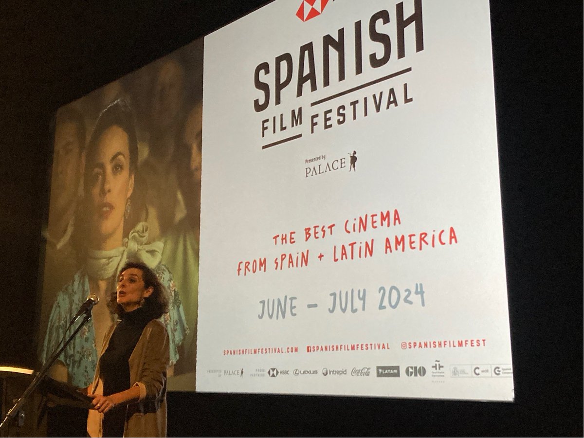 Embajada España en Australia - Embassy of Spain AU (@embespaustralia) on Twitter photo The Ambassador of the Embassy of Spain to Australia, had the honour to give a short speech to celebrate the Opening Night of the festival with the Australian Premiere of The Movie Teller. <a href="/palacecinemas/">Palace Cinemas</a> <a href="/SpanishFilmFest/">Spanish Film Festival</a> The Ambassador of the Embassy of Spain to Australia, had the honour to give a short speech to celebrate the Opening Night of the festival with the Australian Premiere of The Movie Teller. <a href="/palacecinemas/">Palace Cinemas</a> <a href="/SpanishFilmFest/">Spanish Film Festival</a>