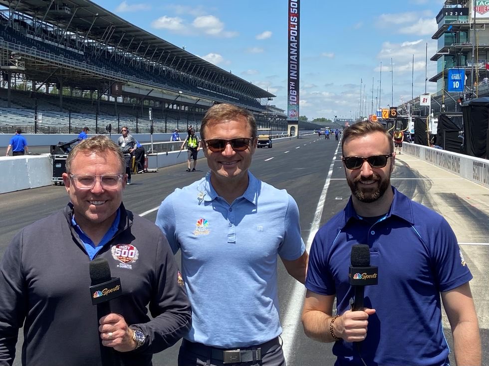 500Indy1911's tweet image. I feel bad for Leigh Diffey.

He called this year’s Indy 500 probably not knowing whether or not it will be his last, at least for a while.

And now it is.

I hope he enjoyed it. I know we did. 💕

Cheers mate. 🍻 

#IndyCar || @IndyCaronNBC || @leighdiffey