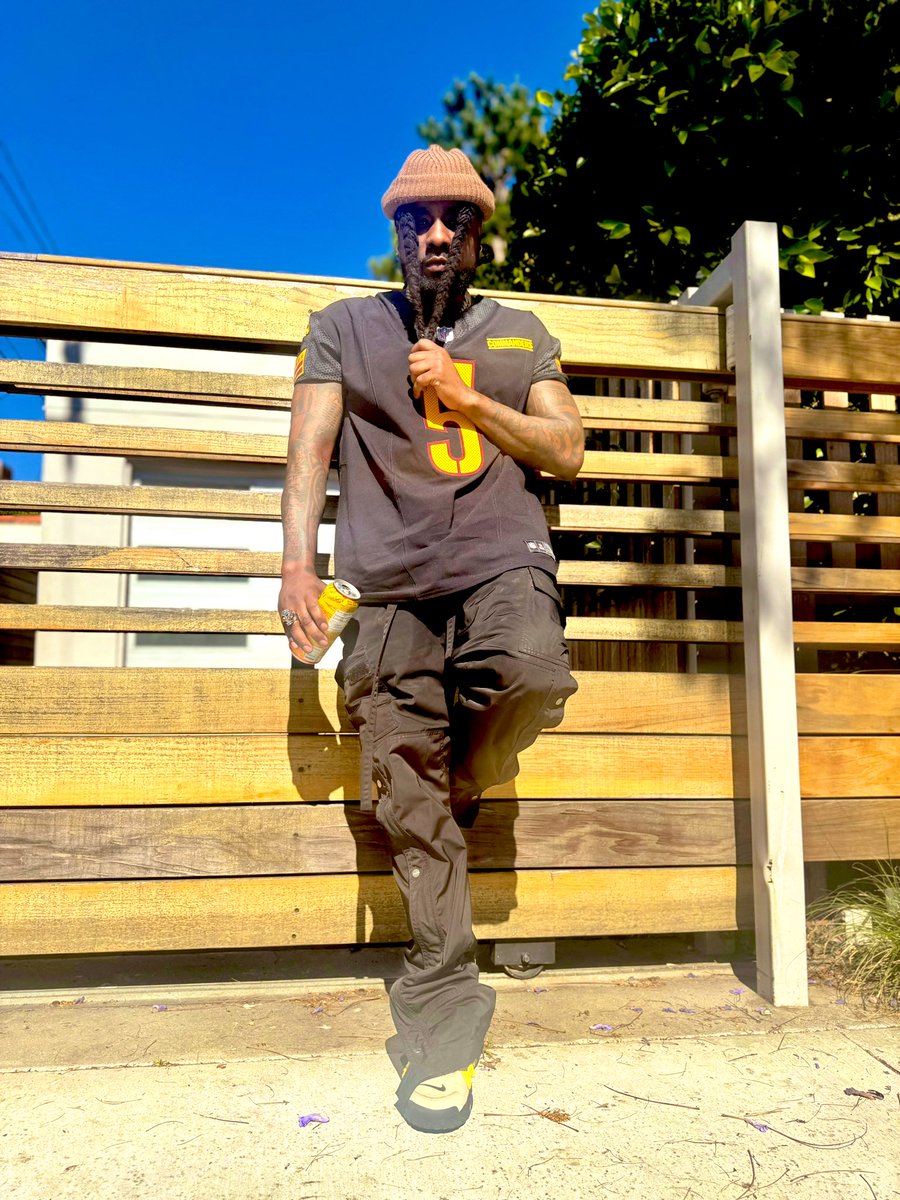 Wale tweet media