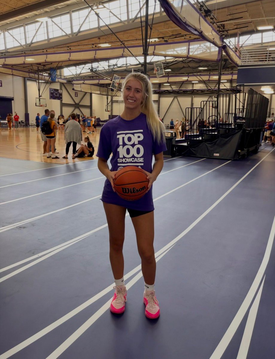 Congratulations to <a href="/lindsay_arcella/">lindsay</a> who participated in the Top100 IHSAA IBCA showcase! What an honor to have this girl represent our program!