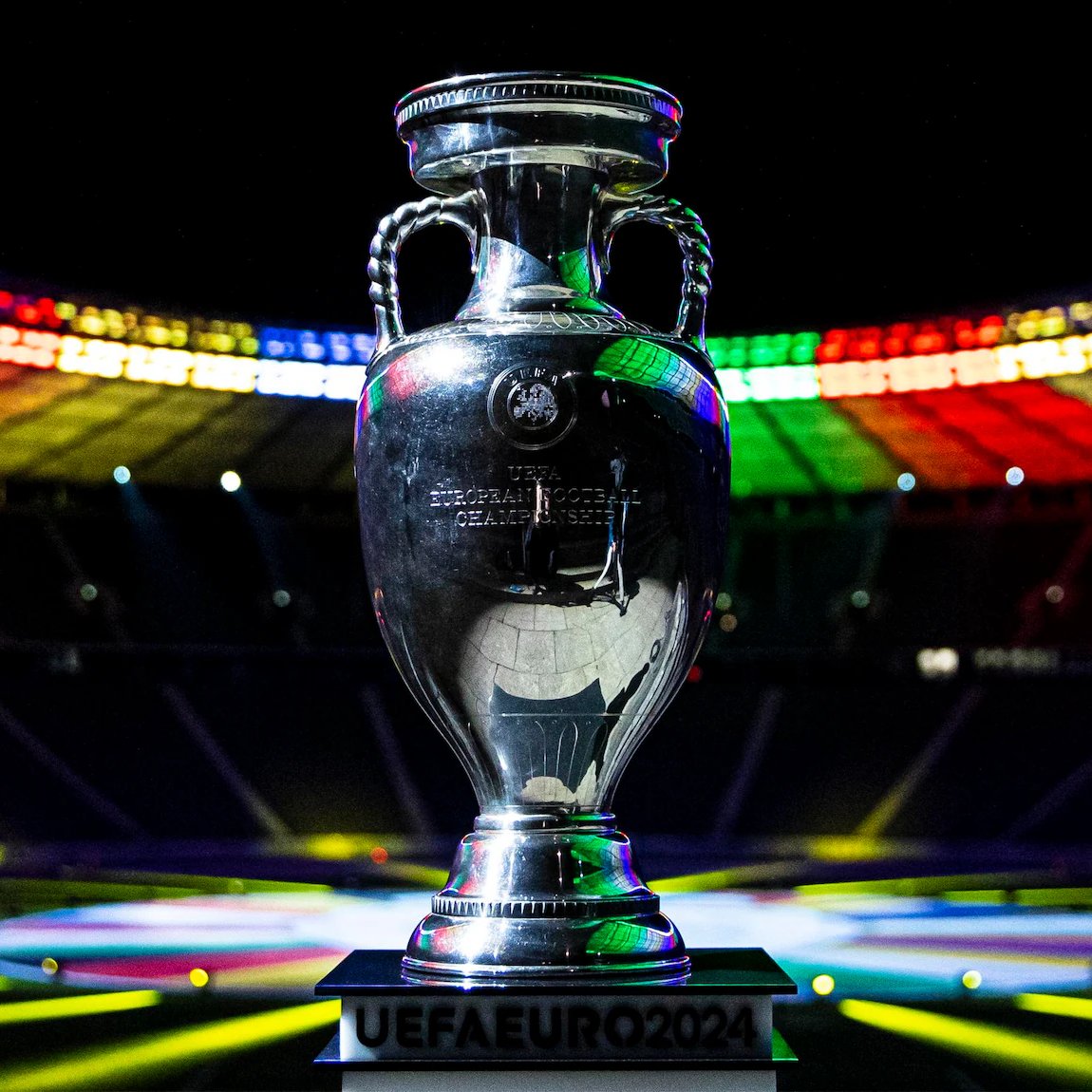 luisferpo's tweet photo. 🇪🇺🏆 ¿Quién gana la UEFA Euro 2024? ¡Arriesguen y guarden tweet! https://t.co/5sIVqFhsb9