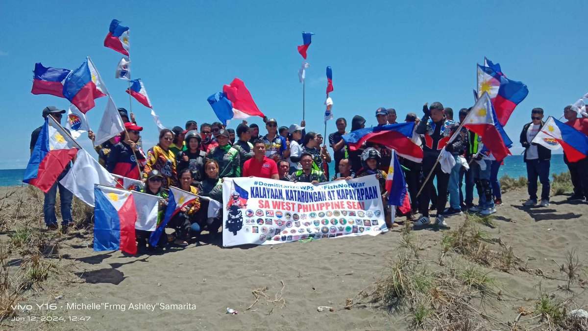 June 12 Freedom Ride from Manila to Candelaria Zambales. 
#demilitarizeWPS
#westphilippinesea 
#sulongkagulong 
#chinaoutofwps