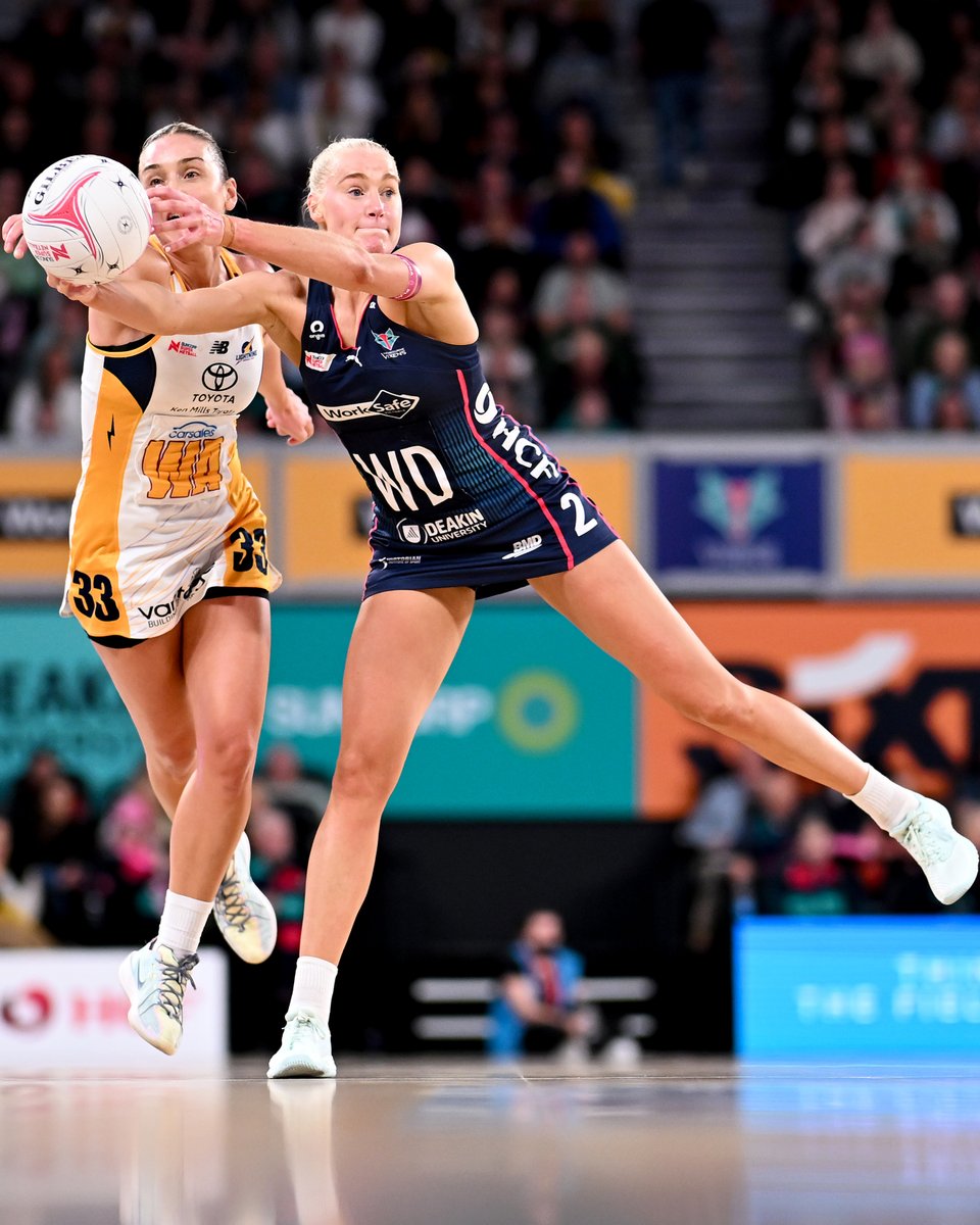 SuperNetball's tweet photo. It's now or never as Round 10 approaches.

Preview 👉 https://t.co/VYWZhghAsC https://t.co/Ye78cVYn89