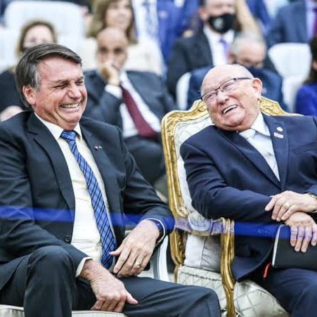 🚨URGENTE: Já que o Projeto de Lei do Estupro é apoiado em massa pelos fundamentalistas evangélicos, peço que escrevam CPI DAS IGREJAS JÁ nos comentários da postagem! Consigo 1000 comentários com CPI DAS IGREJAS JÁ?🇧🇷👍😎