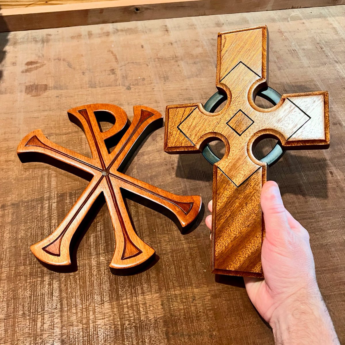 Divine_Crosses's tweet photo. From Santa Rosa Co. Florida to Santa Rosa, California! 

#divinecrosses #woodwork #crosses #handmade #Christian https://t.co/y27cQkHl5O