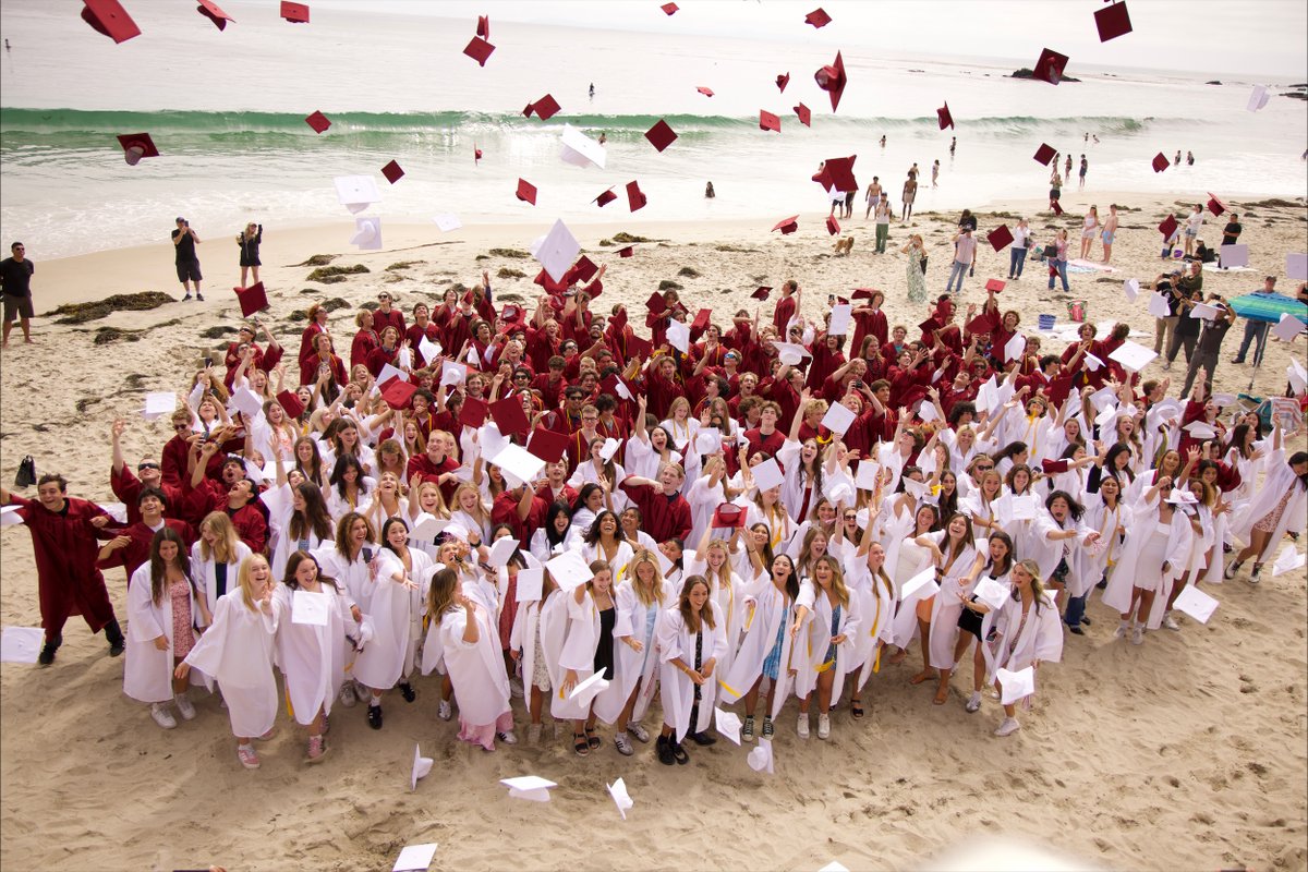lagunabeachgov's tweet photo. Congratulations to the Laguna Beach High School Class of 2024! 🎓 https://t.co/RoS9pZmBXO