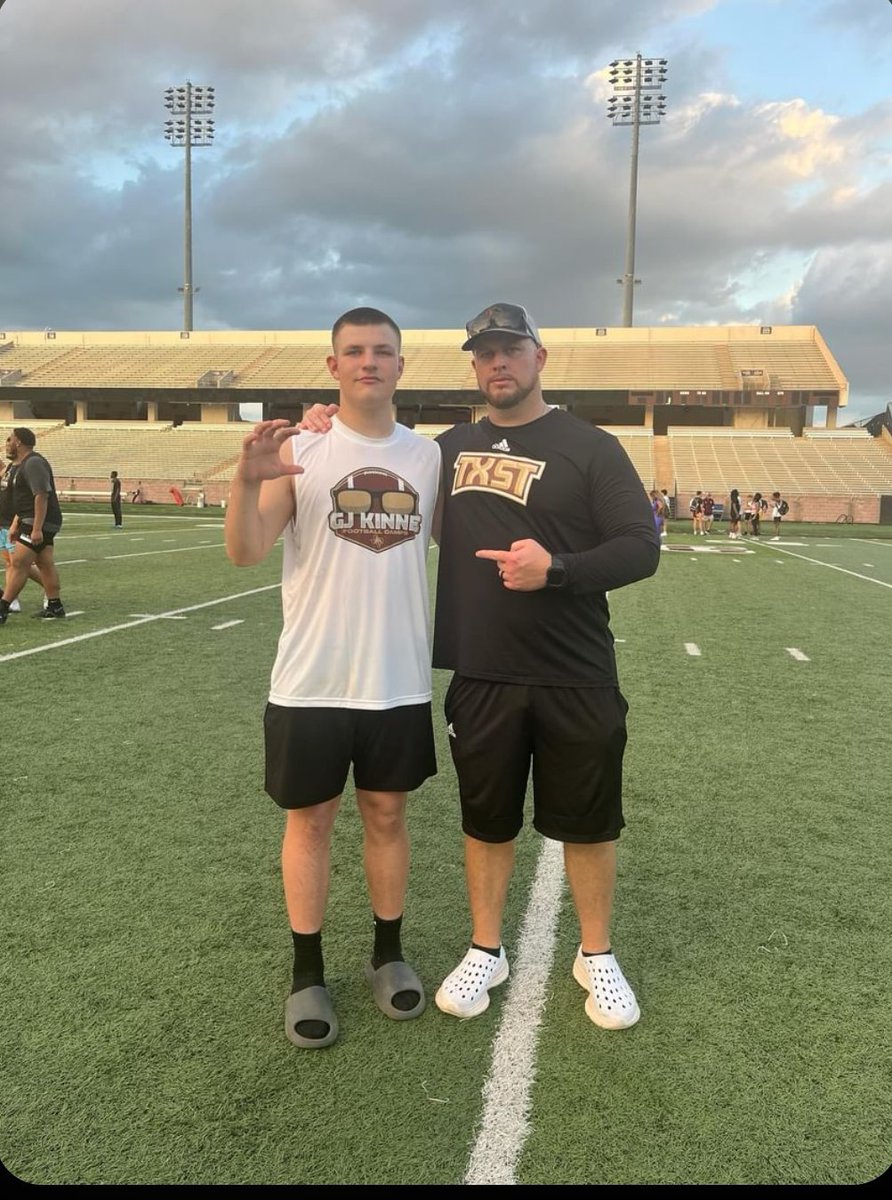 Bryan_baker2027's tweet photo. Thank you for the great opportunity yesterday had a great time  can't wait to come back. Learned a lot on what I need to work on.

@TXSTATEFOOTBALL
@GJKinne@CoachShoeOL https://t.co/MHOI1khCa9