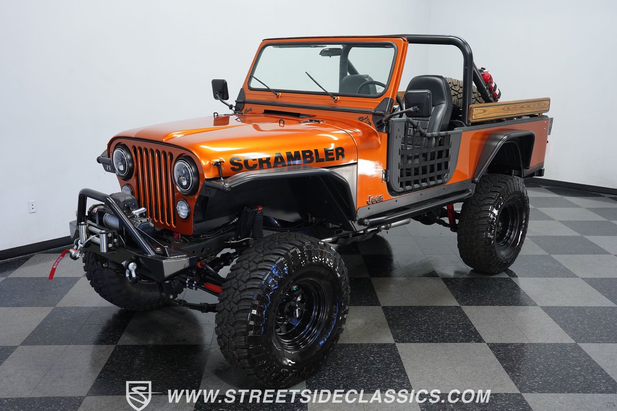 streetsidecars's tweet image. This 1983 #Jeep #CJ8 #Scrambler features a 4.2L Inline 6 paired with a 4-speed manual transmission. See more of this car here: streetsideclassics.com/vehicles/4653-…
