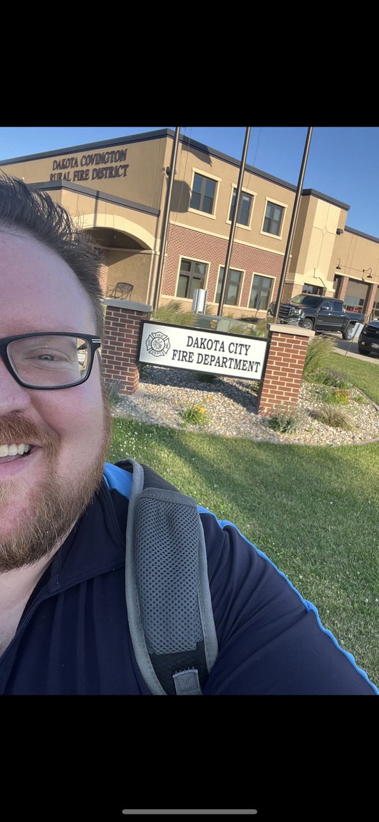 paulkerr61's tweet photo. Another great night educating Fire Fighters about @FirstNet ! It was a pleasure presenting at this absolutely gorgeous Fire house and talking to local hero’s! @OfficialAmyIvey @SeabaughAmanda @ATT @NoahBucy_ @BOLDNP https://t.co/gS7WCPcM8S