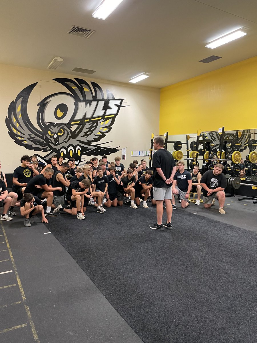 CoachRiceGP's tweet photo. Welcome ⁦@flax_ian⁩ to our Owl football staff. Coach Flax is a GPHS grad and has 3 years experience as a student assistant with the KSU football program. Welcome home Coach Flax, we are excited to have you with us!
⁦@GPHSOwls⁩ ⁦@GardenPlainAD⁩ https://t.co/T5pdmTT1sG