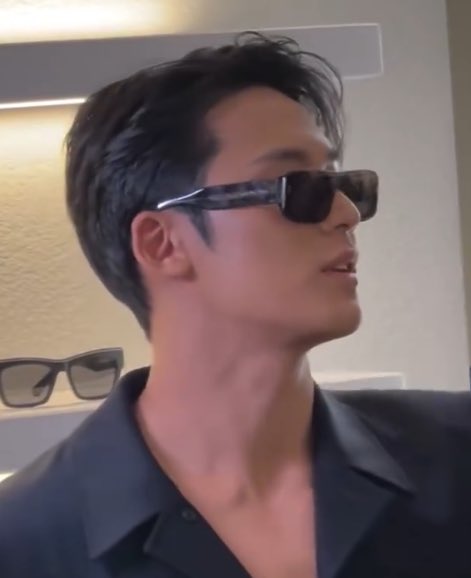 wonubliss's tweet photo. mingyu 😎🖤 https://t.co/6ieKoK2OEc