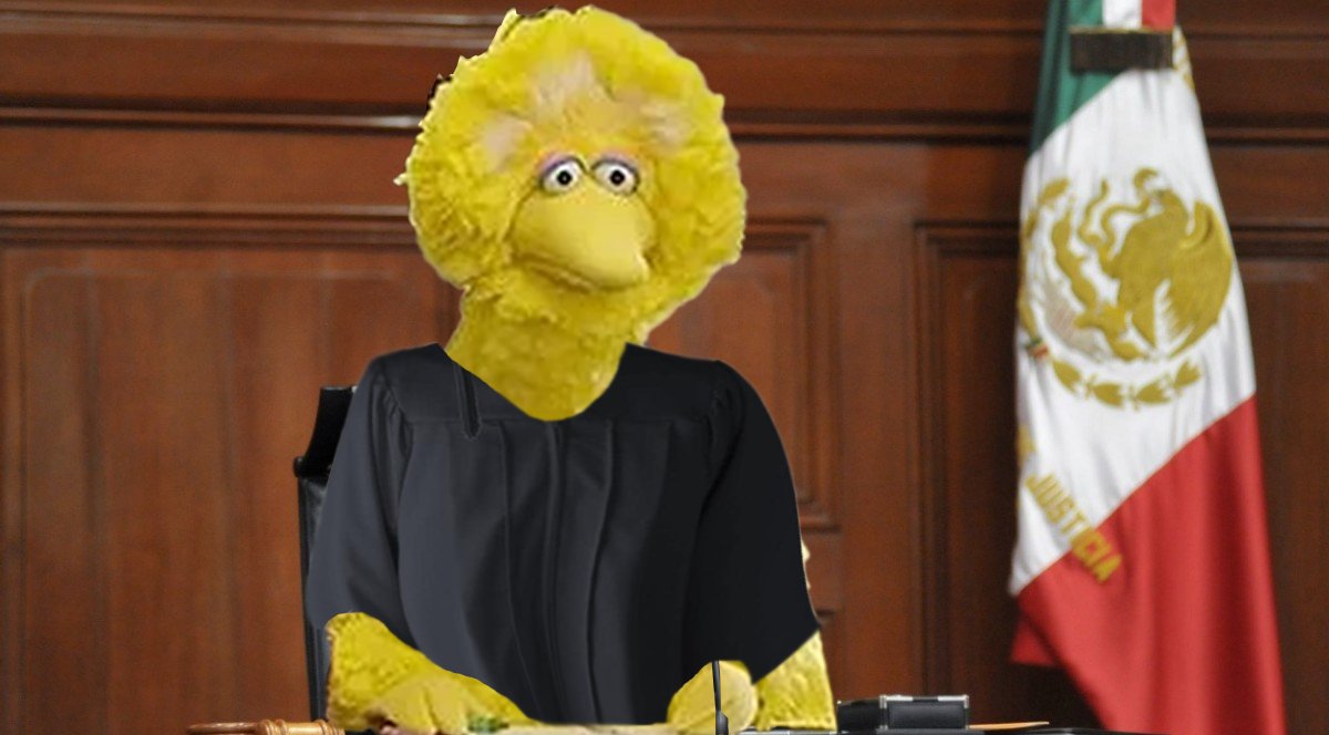 LuisValLe_A's tweet photo. La Suprema Corte cuando AMLO reforme el Poder Judicial: https://t.co/2gH3crN4zy
