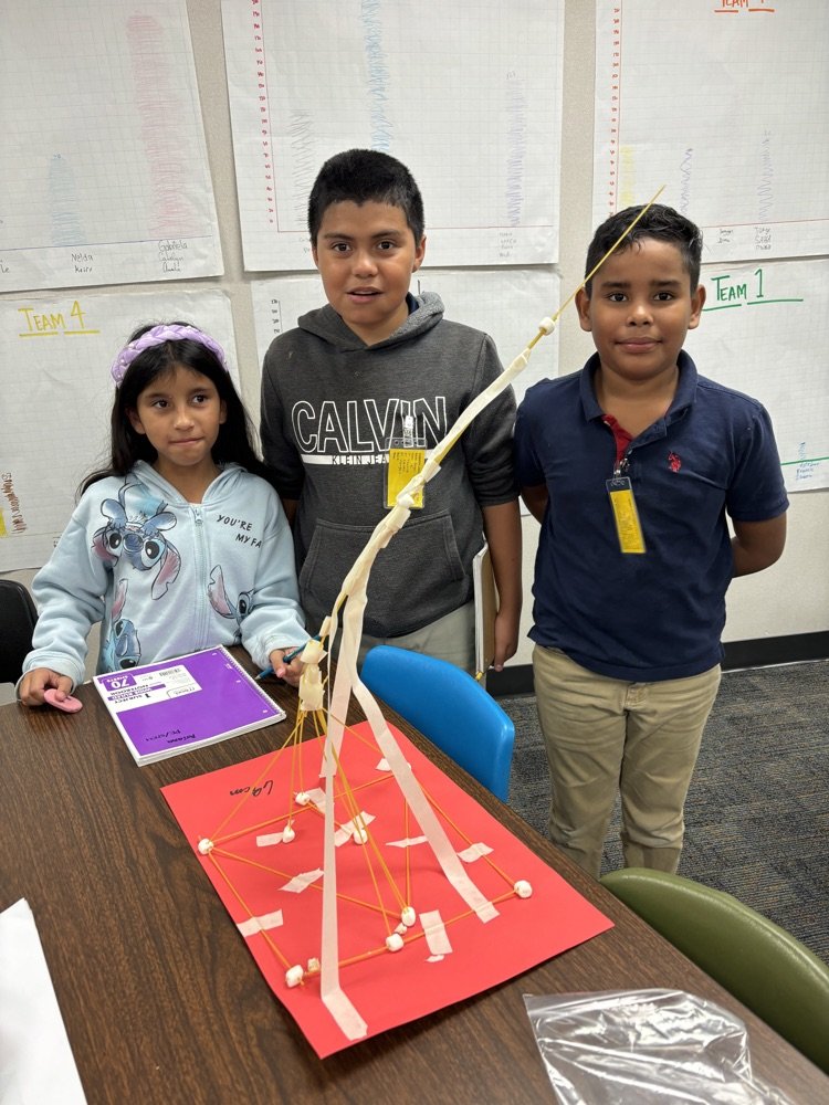 alief_middle's tweet image. Check out our Week 2 #STEM Highlights! #SUCCESSnothingless | @TheInnerZirkle @MMrbracy @APBlair_ @AliefISD @AliefScience | Engagement was at 💯!