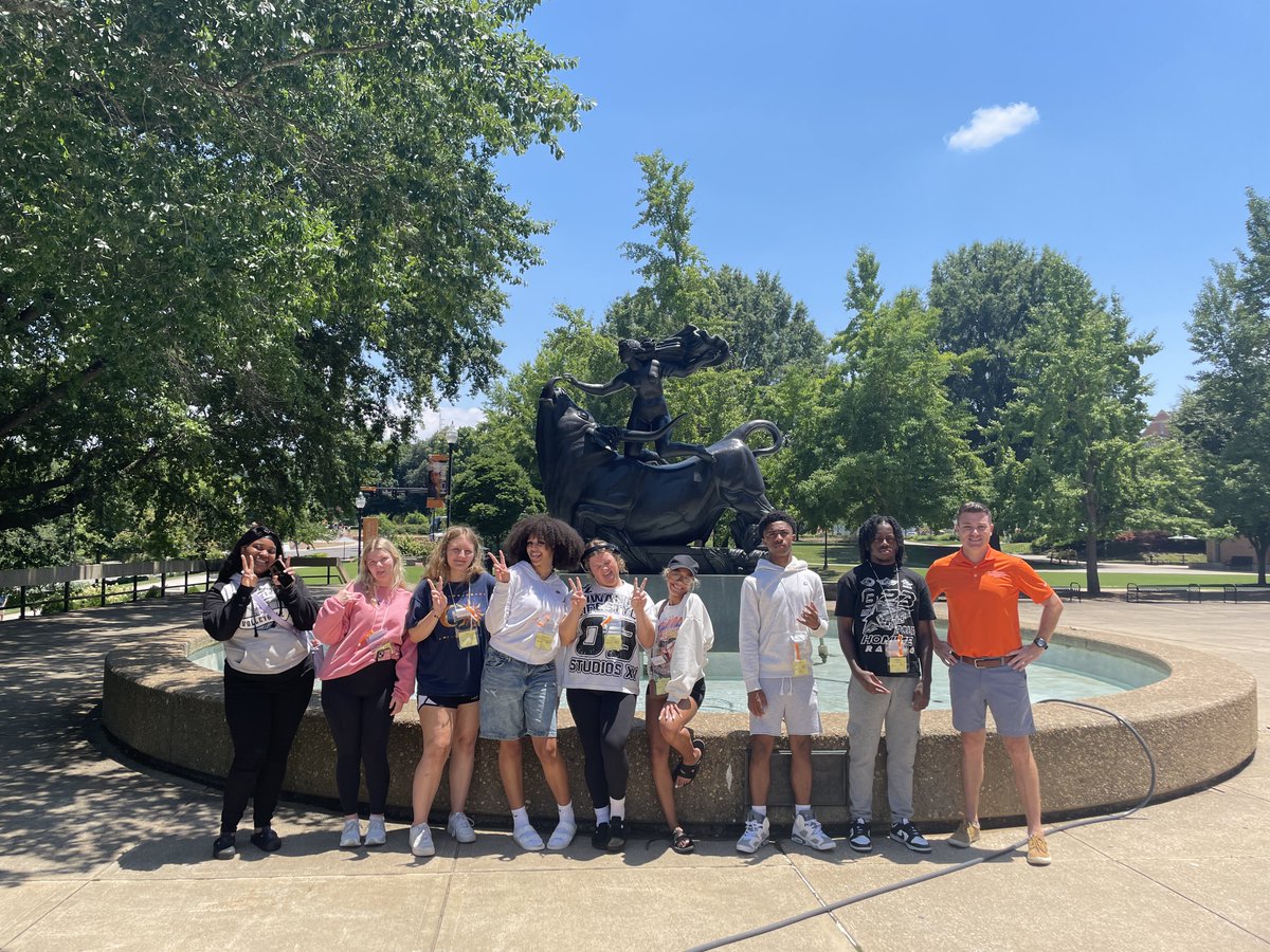 edgepsychology's tweet image. What a great week with #ProjectGRAD ! My students this week were amazing! Energetic, interactive, and enjoyed our Sport Psychology afternoons as part of their week-long immersion into what college-life looks like. @UTKnoxville @UTKCEHHS @UTK_KRSS #GoVols