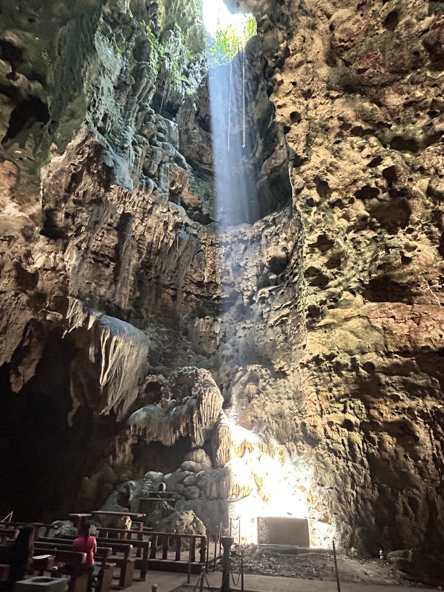 lumilicious's tweet image. Such a pleasure to be sampling at the beautiful Callao Cave in north Luzon Philippines- a massive thank you to Mandy and his hard working Callao team for a great experience!
