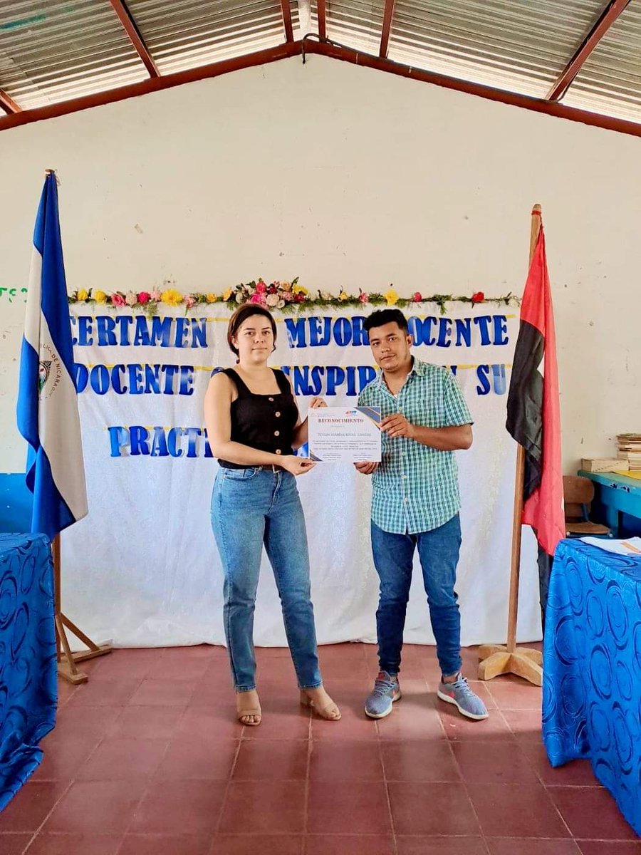 siempre_mil's tweet photo. En el Municipio de Santa Maria, Nueva Segovia se realizó el
Certamen "Docente que Inspira con su Práctica Pedagógica"
Modalidad de Secundaria.
#UnidosEnVictorias
@CaleroMariela @zutano_cs @huella_sandinis @Atego16 https://t.co/Vb6gorAUce