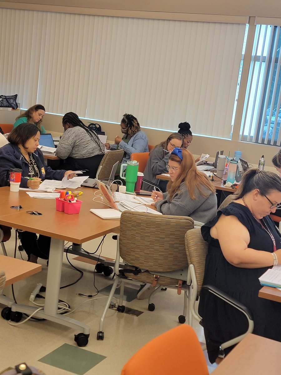 ladazhaford's tweet photo. And, it's a wrap! Day 3 of the NIET Teaching and Learning Standards training is complete. These teacher leaders @JPschools were ALL IN and the "teacher-work" proves it! They are well on their way to provide high quality feedback rooted in evidence of student learning. @NIETteach https://t.co/GT99CUvDaI