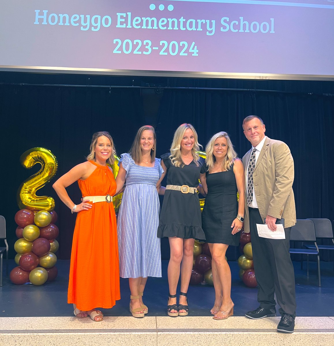 Mrs. Brond tweet media