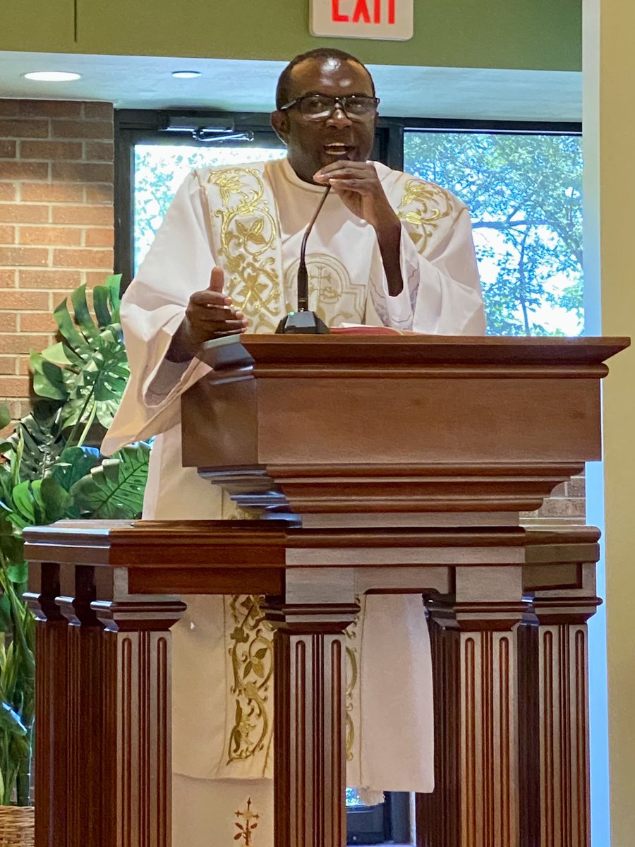 hermanodavid's tweet photo. Glenmary Fr. Kenn Wandera celebrates the mass with the assistance of Glenmary’s newest deacons, Dcn.  Joseph and Dcn. Cavine. https://t.co/F3ogu1B1P3